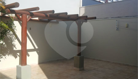 Casa à venda com 3 suítes no condomínio Brescia, Indaiatuba - SP