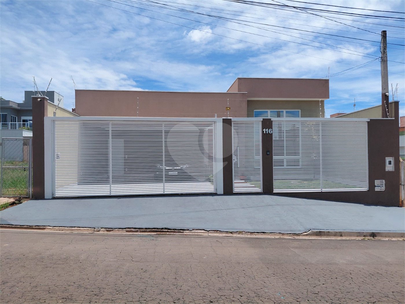 Casa Térrea à venda com 3 quartos, sendo 1 suíte, em Jardim Esplanada II, Indaiatuba, SP