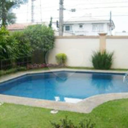 Casa à venda ou para alugar com 4 suítes no condomínio Vilaggio Monte Alegre, São Paulo - SP