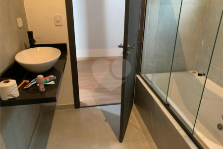 Casa à venda com 3 suítes em Aruã, Mogi das Cruzes, SP