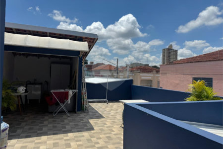 Sobrado à venda com 3 quartos, sendo 1 suíte,  no Centro, Itapetininga, SP