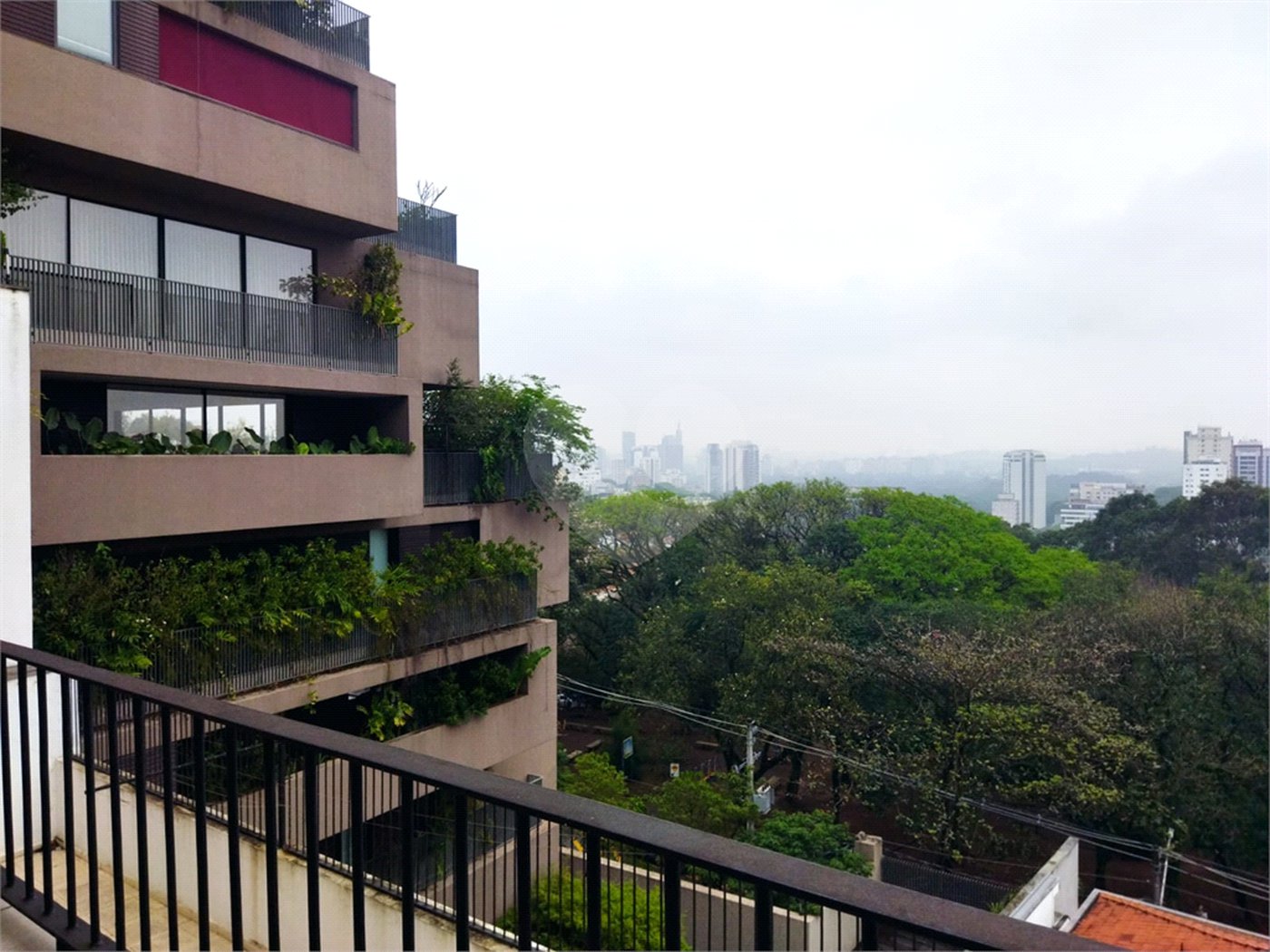 Casa à venda ou para alugar com 4 quartos, sendo 1 suíte, em Sumarezinho, São Paulo, SP