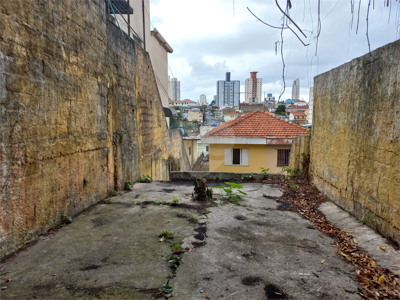 Casa à venda com 2 quartos em Vila Mazzei, São Paulo, SP