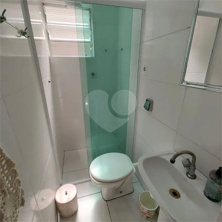 Casa à venda com 2 quartos, sendo 1 suíte, em Parque Maria Domitila, São Paulo, SP