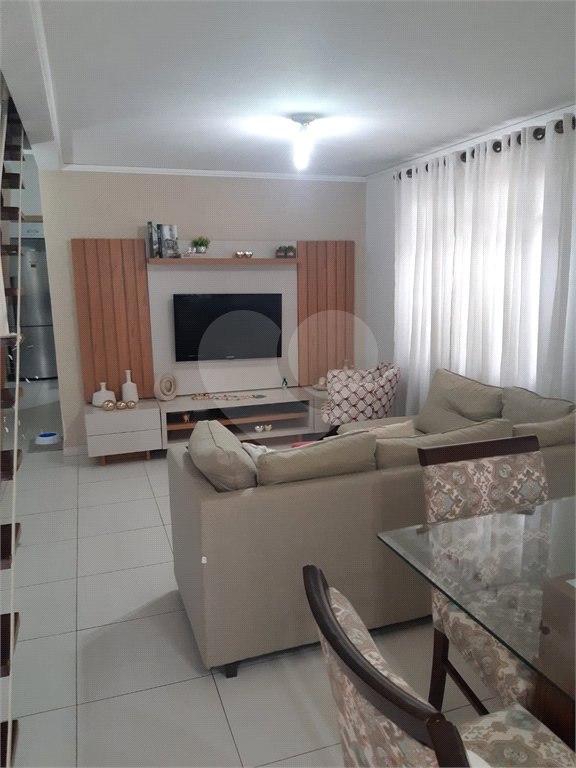 Casa à venda com 2 quartos, sendo 1 suíte, no condomínio Vilagio Milioni, Salto - SP