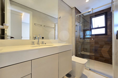 Apartamento 312 m² 4 Suítes 4 vagas 1 Por Andar em Higienópolis