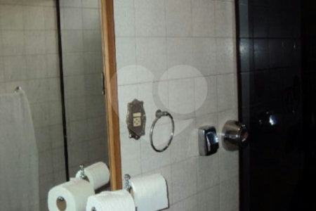 Sobrado à venda com 3 quartos, sendo 1 suíte,  em Jardim Pinheiros, São Paulo, SP
