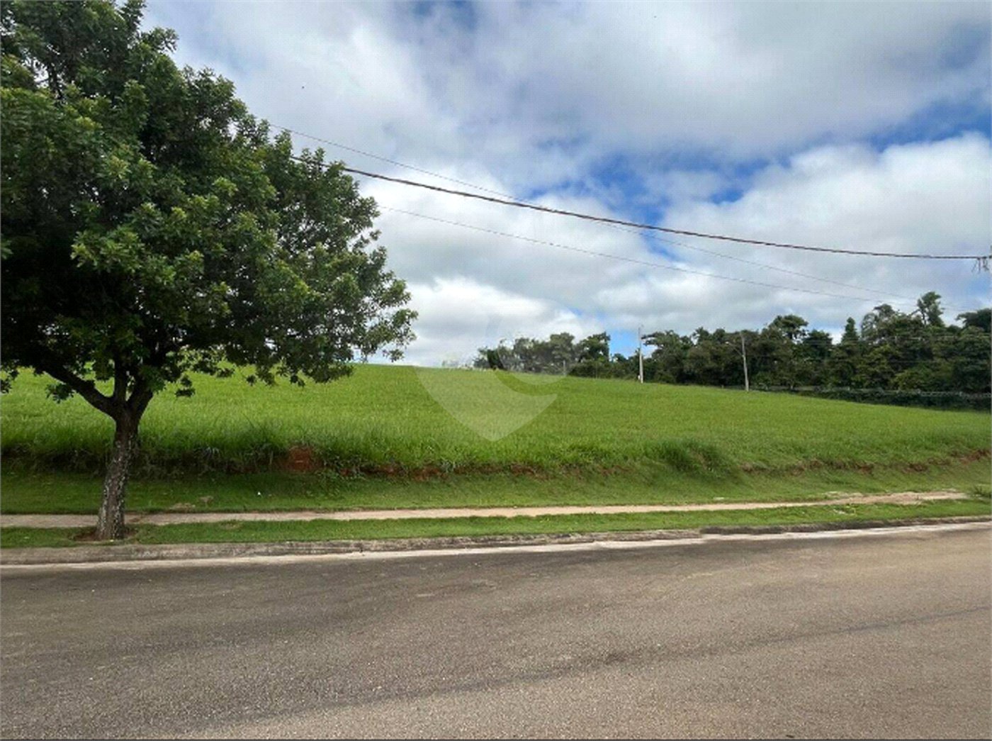 Terreno à venda no condomínio Fazenda Jequitibá, Sorocaba - SP