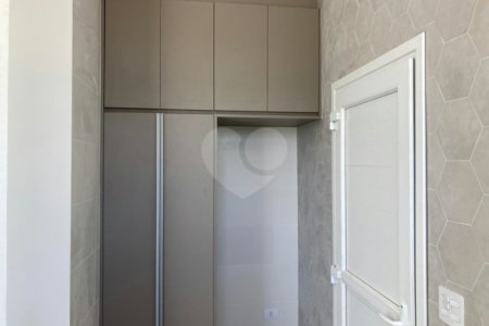 Casa à venda com 3 quartos, sendo 1 suíte,  no condomínio Monterey Ville, Mogi das Cruzes - SP
