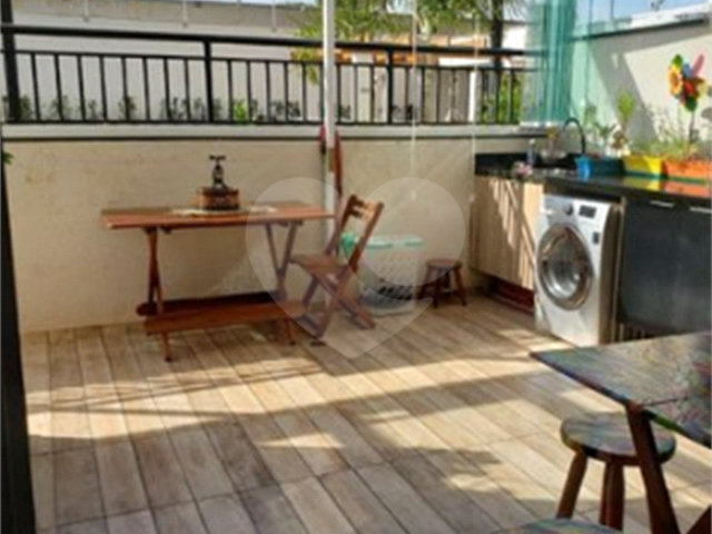 Apartamento à venda com 3 quartos, sendo 1 suíte,  em Vila Guilherme, São Paulo, SP