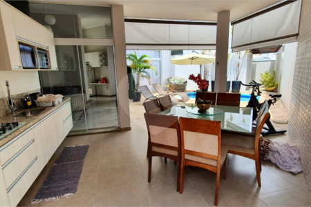 Casa para venda em Araraquara/SP.
