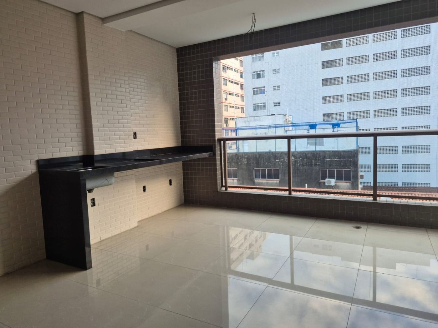 Apartamento com 3 dormitórios à venda, 210 m² por R$ 1.650.000,00 - Boqueirão - Santos/SP