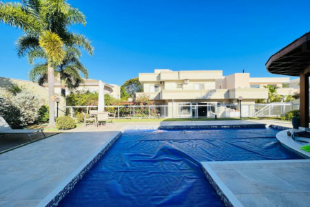 Casa à venda ou para alugar com 4 suítes em Observatório, Vinhedo, SP