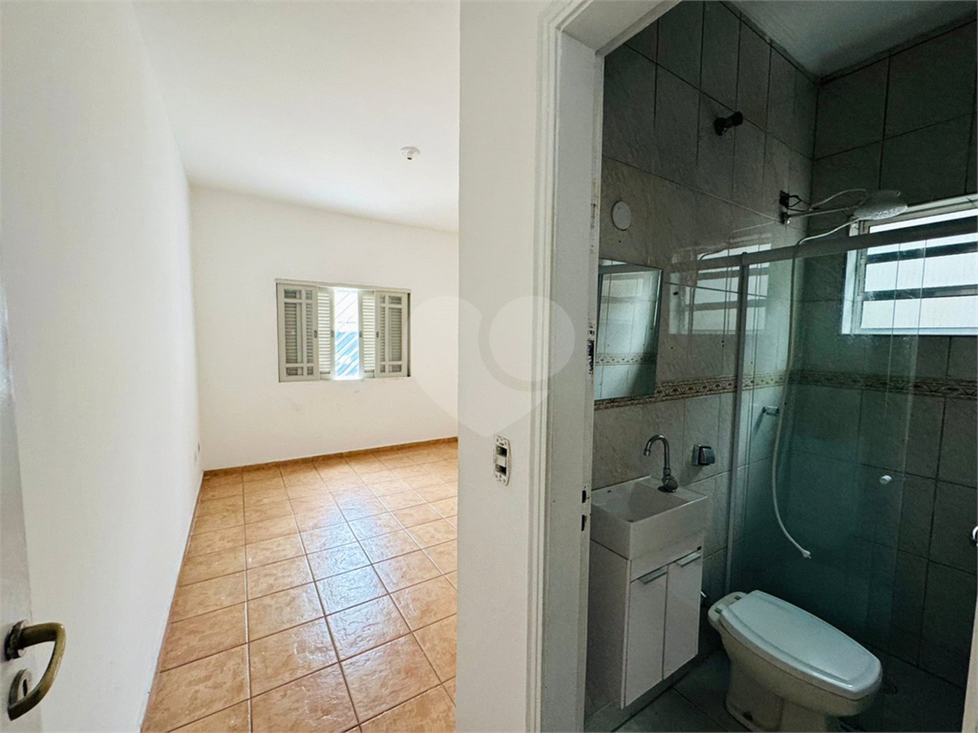 Casa à venda com 3 quartos, sendo 1 suíte, em Vila Galvão, Guarulhos, SP