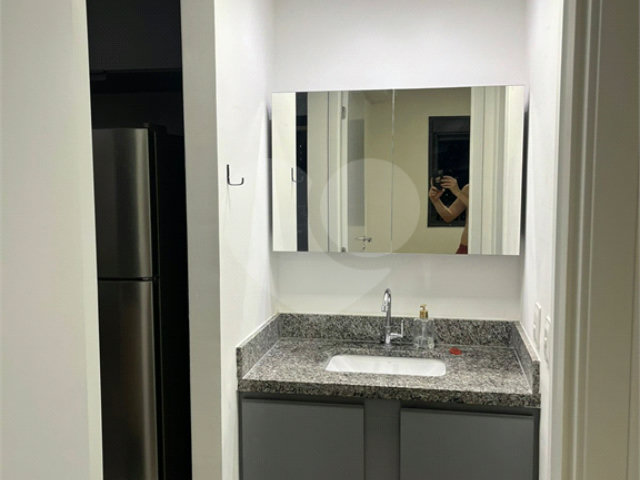 Apartamento à venda com 1 quarto em Moema, São Paulo, SP