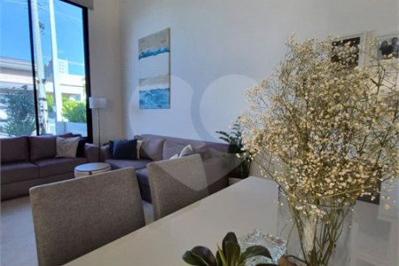 Casa à venda com 3 quartos, sendo 1 suíte,  no condomínio Mantova, Indaiatuba - SP
