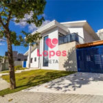 Casa à venda com 4 quartos, sendo 2 suítes, no condomínio Residencial Monte Carlo, São José dos Campos - SP