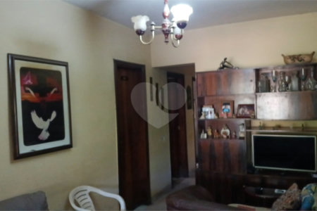 Casa Térrea à venda com 3 quartos em Interlagos, São Paulo, SP