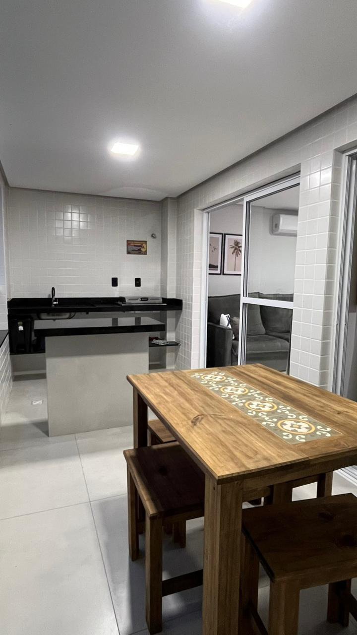 Apartamento à venda com 1 suíte em Caiçara, Praia Grande, SP
