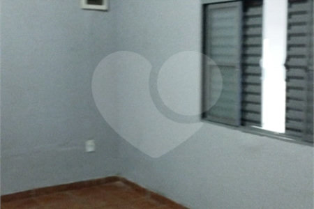 Sobrado à venda com 3 quartos, sendo 1 suíte,  em Parque Morumbi, Mogi das Cruzes, SP