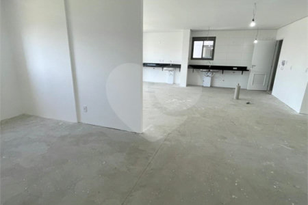 Apartamento à venda com 3 suítes em Jardim Bebedouro, Guarulhos, SP