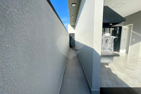 Casa à venda com 3 suítes no condomínio Residencial Milano, Indaiatuba - SP