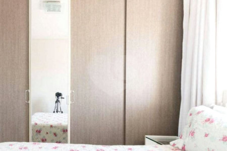 Apartamento Condominio Clube em Pinheiros com 90 m² Útil com 3 dormitórios sendo 1 suíte com 1 Vagas
