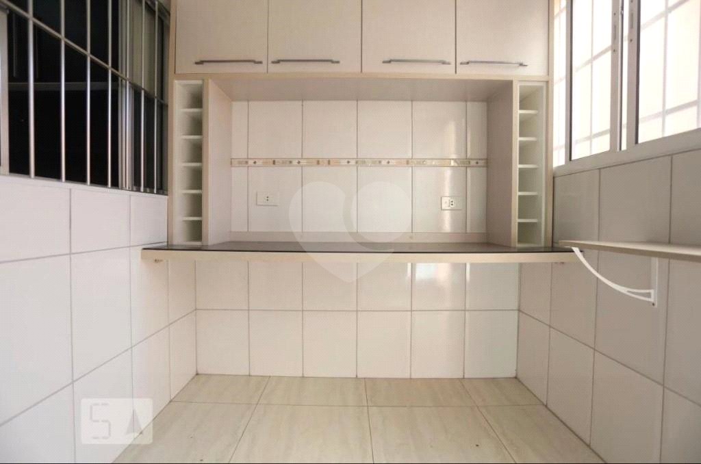 Casa à venda com 2 quartos, sendo 1 suíte,  em Jardim Ivana, São Paulo, SP