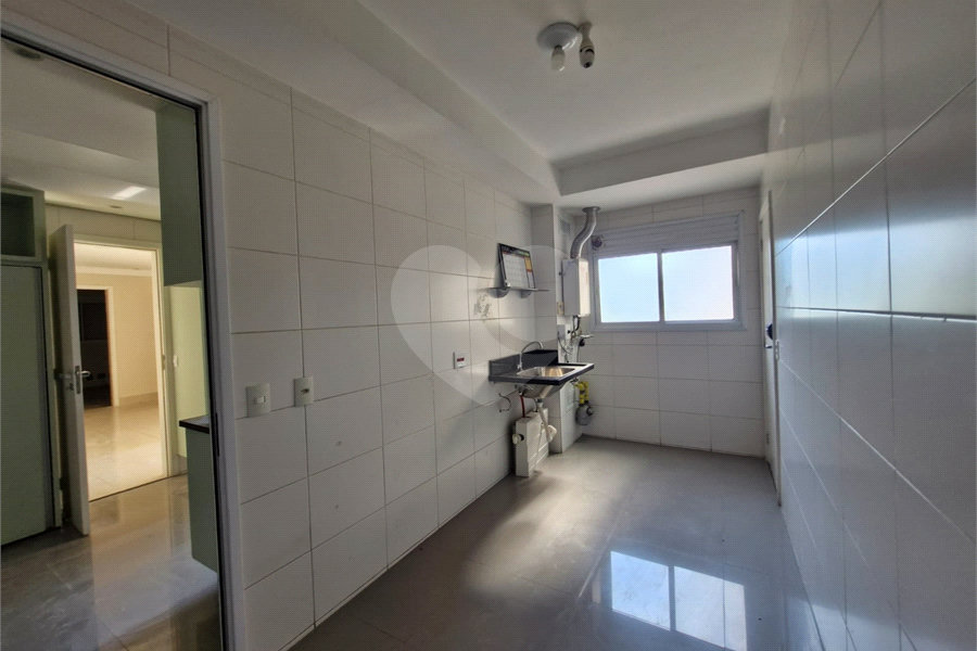 Apartamento para alugar com 3 suítes em Santana, São Paulo, SP