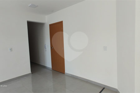 Apartamento à venda com 2 quartos, sendo 1 suíte, em Alvinópolis, Atibaia, SP