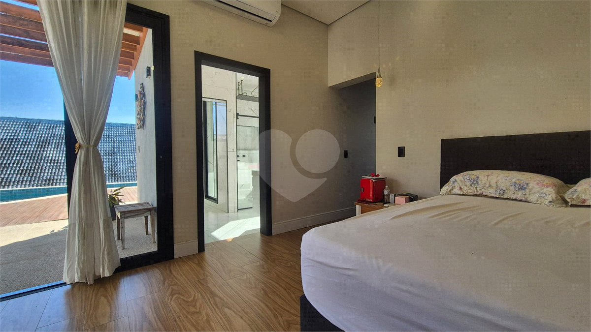 Casa à venda com 5 quartos, sendo 3 suítes, no condomínio Residencial Vale do Lago, Sorocaba - SP
