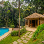 Casa à venda com 4 suítes no condomínio Alpes da Cantareira, Mairiporã - SP