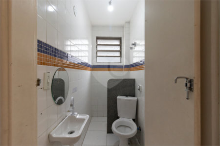Sobrado à venda com 3 quartos, sendo 1 suíte,  em Real Parque, São Paulo, SP