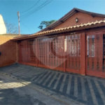 Casa à venda com 3 quartos, sendo 1 suíte, em Vila Scarpelli, Santo André, SP