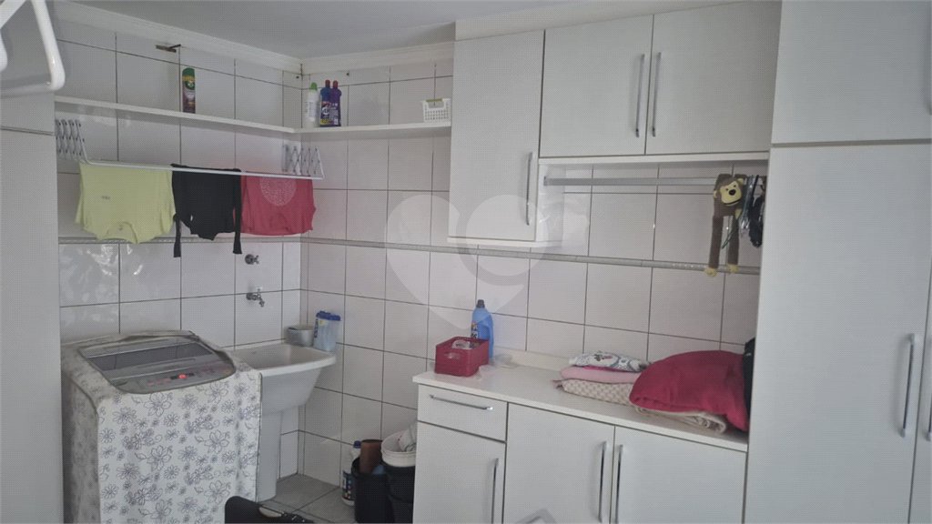 Sobrado à venda com 3 quartos, sendo 1 suíte, em Tremembé, São Paulo, SP