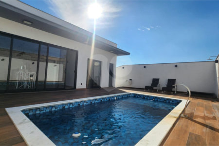 Casa à venda com 3 quartos, sendo 2 suítes, no condomínio Pampulha, Sorocaba - SP