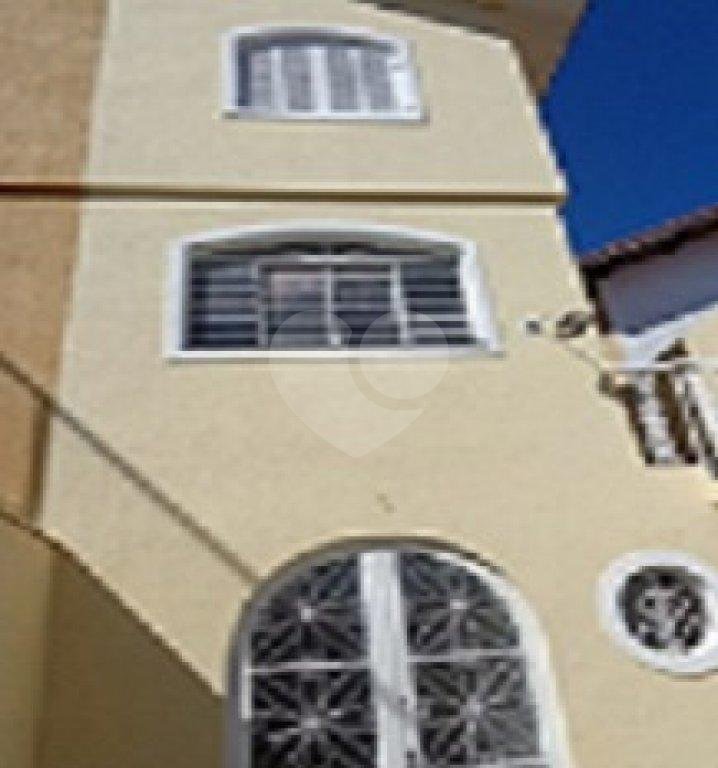 Sobrado à venda com 3 quartos, sendo 1 suíte, em Vila Gustavo, São Paulo, SP