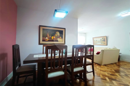 Apartamento à venda com 3 quartos, sendo 1 suíte, em Alto da Boa Vista, São Paulo, SP