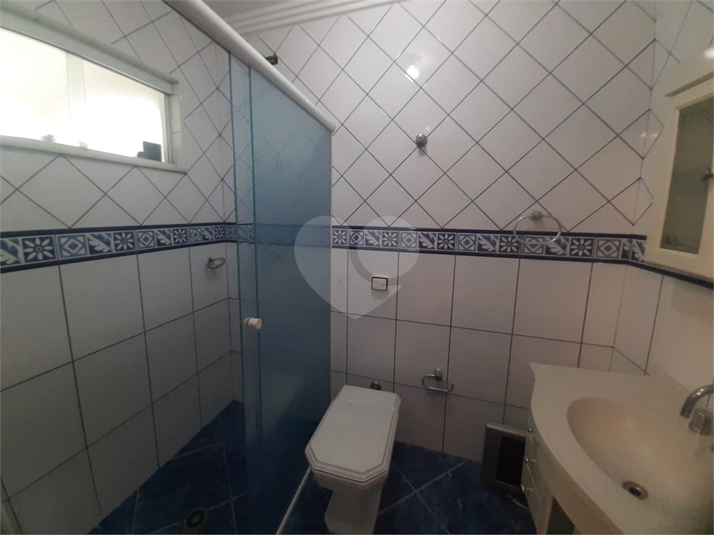 Sobrado à venda com 3 quartos, sendo 2 suítes, em Santana, São Paulo, SP