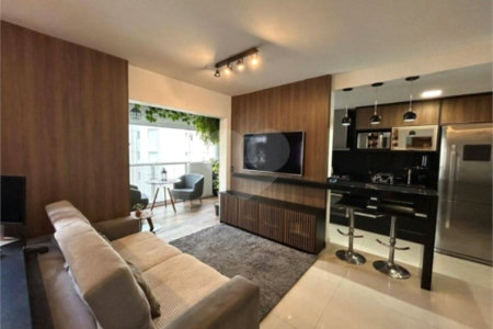 Apartamento à venda com 2 quartos, sendo 1 suíte, em Vila Andrade, São Paulo, SP