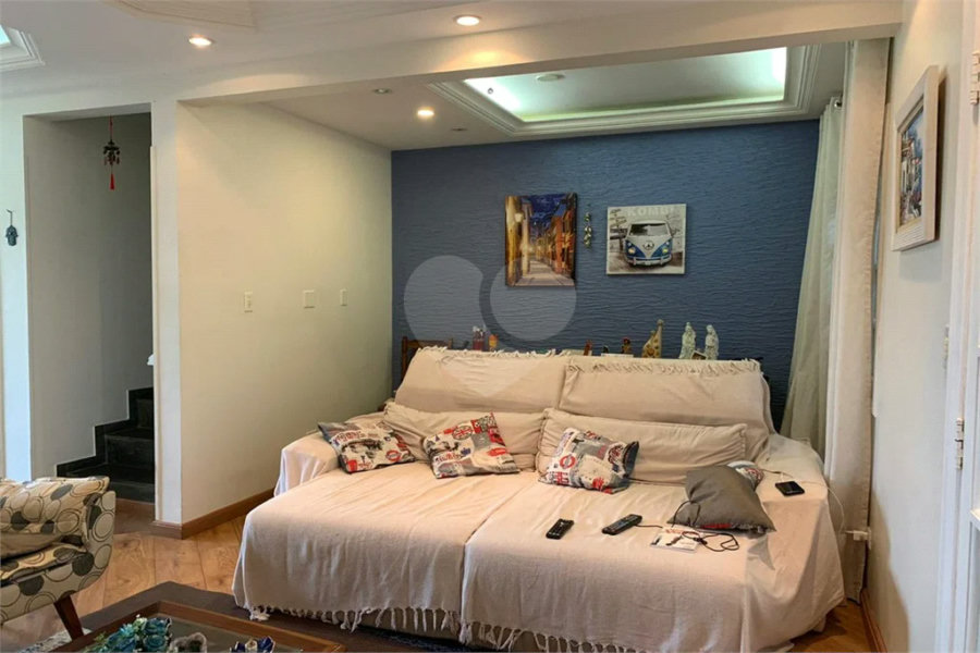 Sobrado à venda com 3 quartos, sendo 1 suíte, em Tremembé, São Paulo, SP