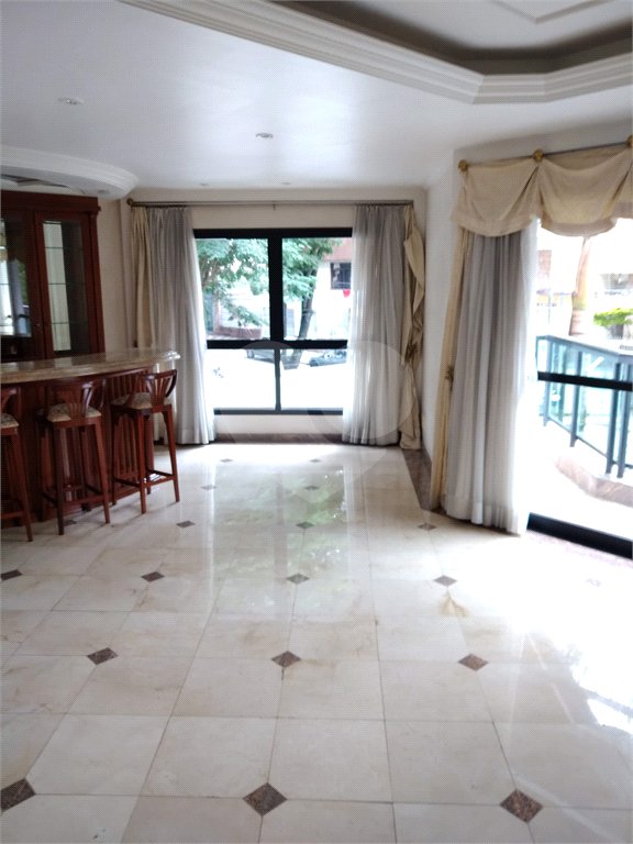 Apartamento à venda com 4 quartos, sendo 2 suítes, em Vila Monumento, São Paulo, SP