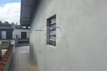 Sobrado à venda com 3 quartos em Vila Nilo, São Paulo, SP