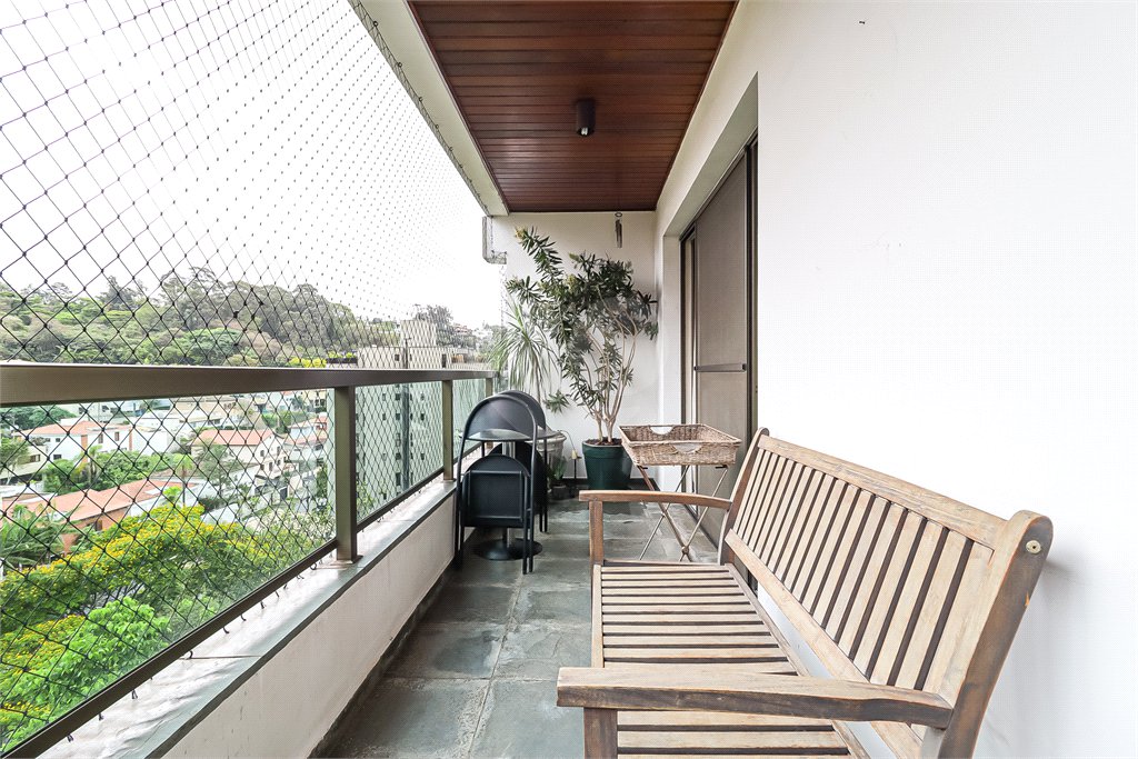 Apartamento à venda com 4 quartos, sendo 2 suítes, em Vila Morumbi, São Paulo, SP