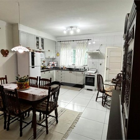 Sobrado à venda com 3 suítes em Vila Mazzei, São Paulo, SP