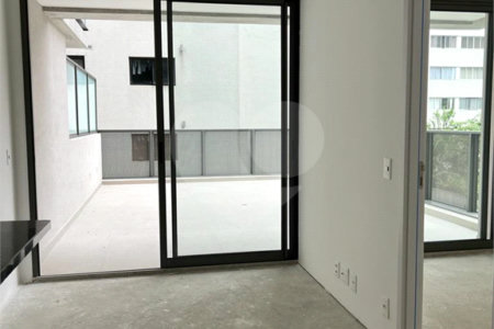 Apartamento à venda com 1 quarto em Moema, São Paulo, SP
