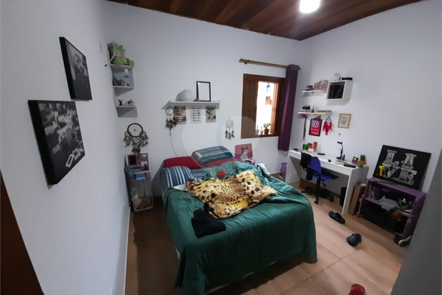 Casa Térrea à venda com 3 quartos em Vila São Pedro, Santo André, SP