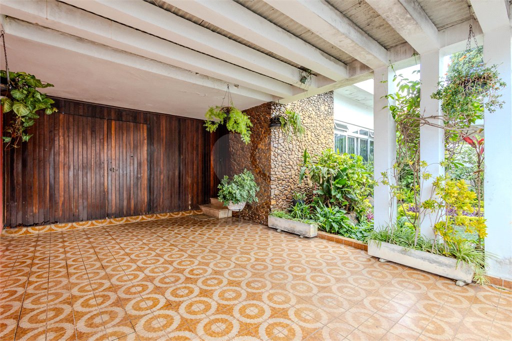 Sobrado à venda com 4 quartos, sendo 1 suíte,  em Vila Cruzeiro, São Paulo, SP