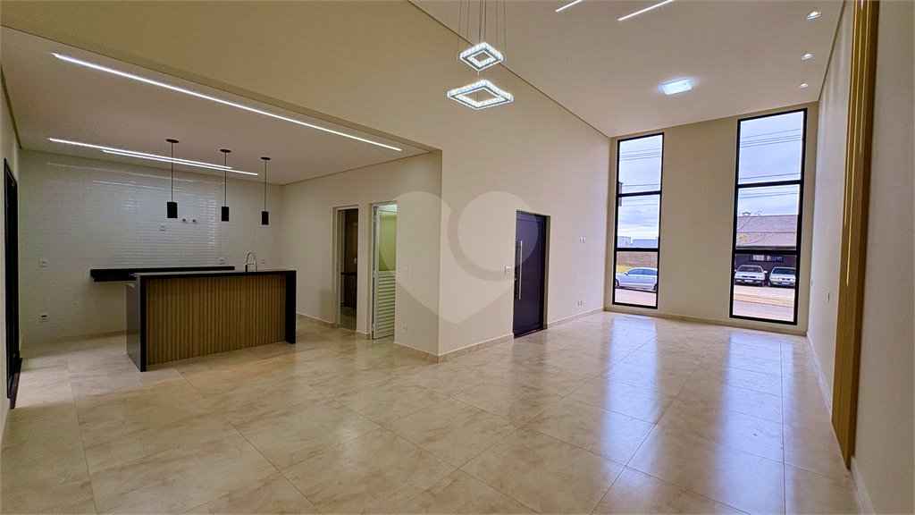 Casa à venda com 3 quartos, sendo 1 suíte, no condomínio Residencial Villagio Wanel, Sorocaba - SP