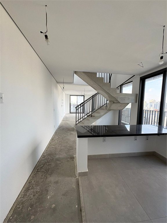 Apartamento à venda com 4 suítes em Jardim das Acácias, São Paulo, SP